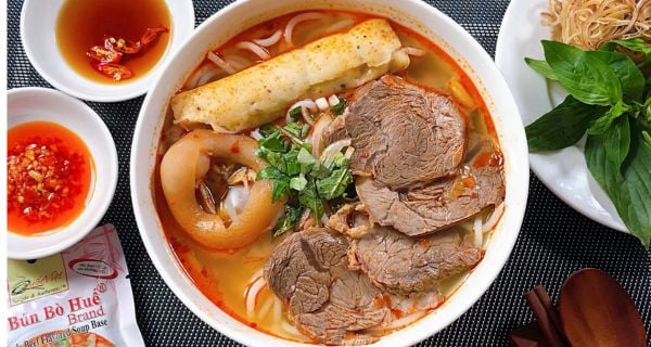 Bún bò thơm ngon với hương vị đặc trưng