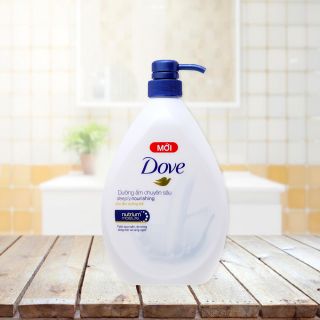 Sữa tắm dưỡng thể Dove dưỡng ẩm chuyên sâu, 900g