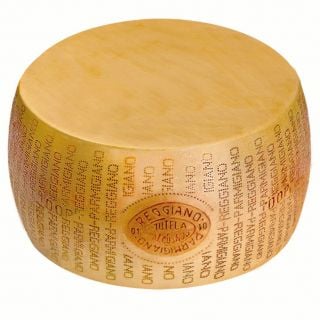 Phô mai parmigiano reggiano Latteria Soresina,~38kg