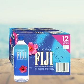 Nước khoáng thiên nhiên Fiji, thùng 6 chai, 1 lít 